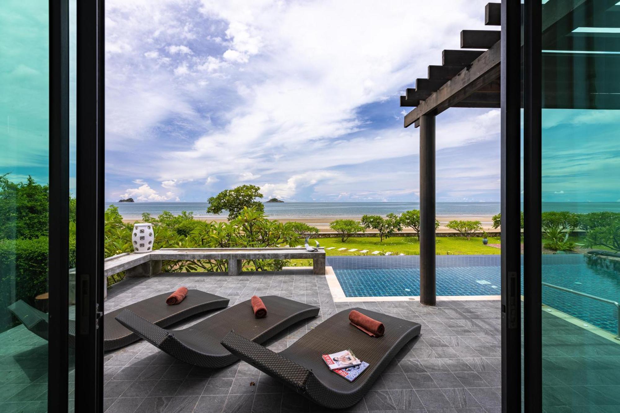 Beachfront Modern 4 Bedroom Pool Villa - Rv HHQ Exterior foto